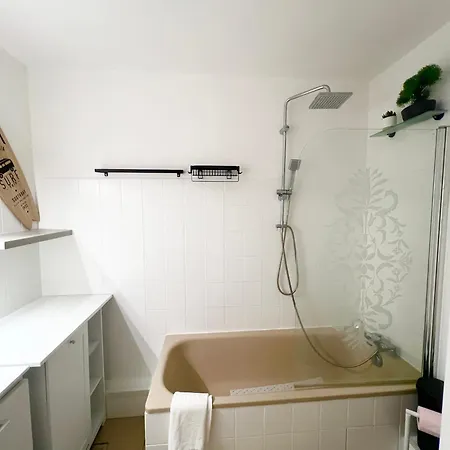 Apartment Le Rivage, Balcon & Wifi En Centre-ville, *