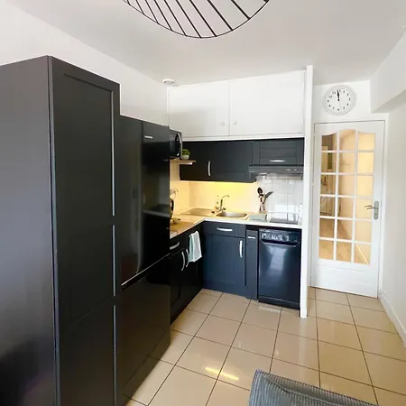 Le Rivage, Balcon & Wifi En Centre-ville, Lejlighed Royan