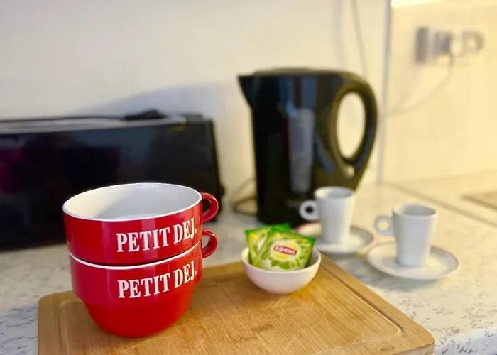 Apartment Le Rivage, Balcon & Wifi En Centre-ville, Royan