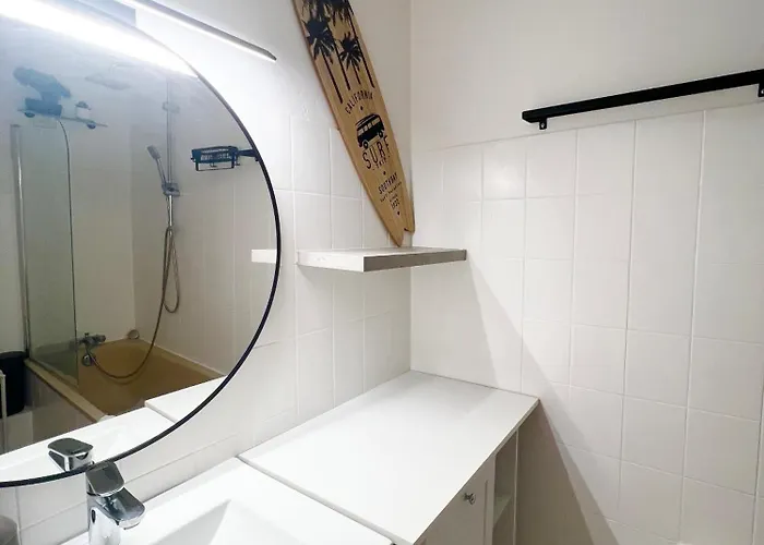 Le Rivage, Balcon&wifi En Centre-ville, Royan